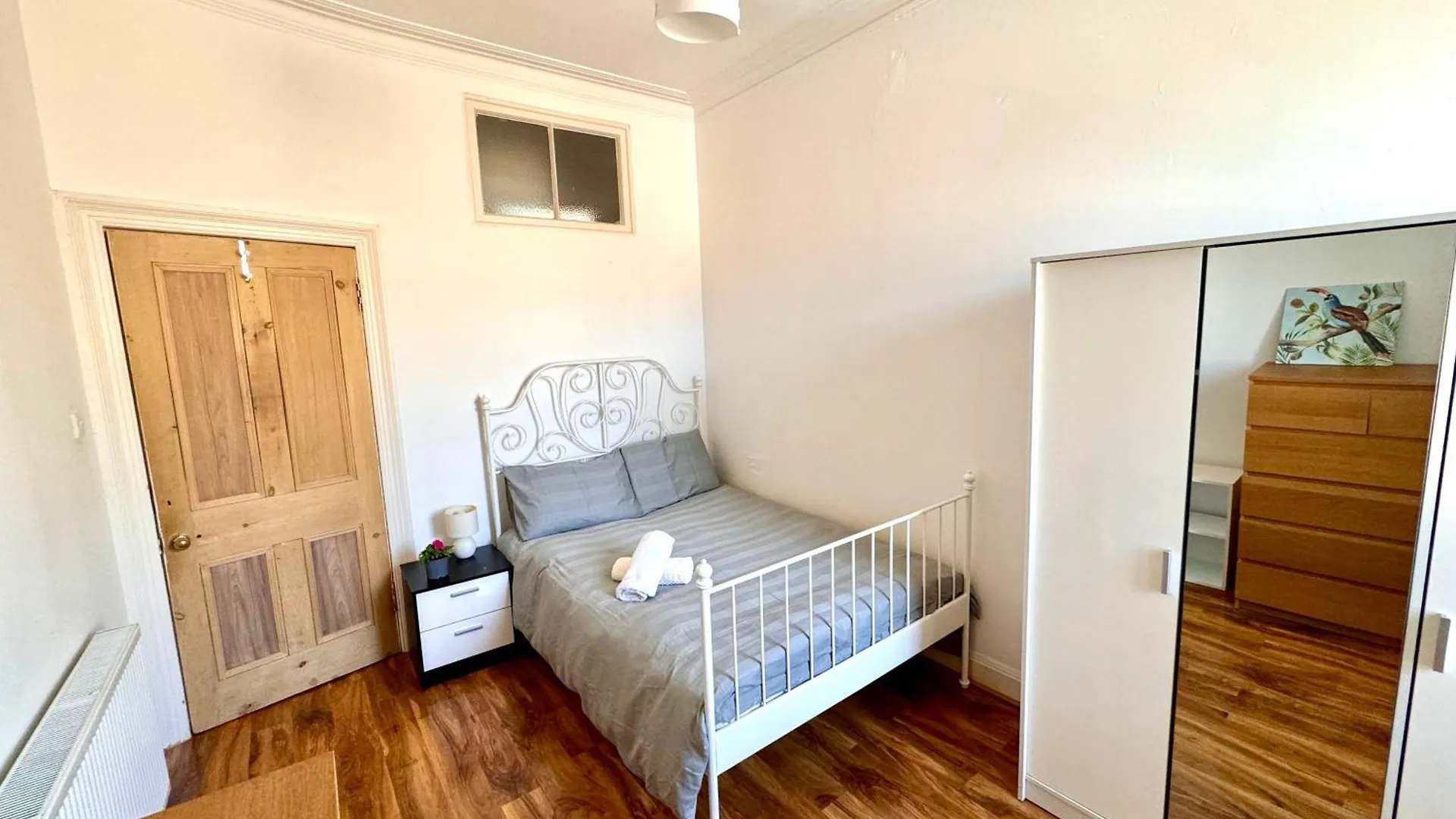Slatefords Victorian Apartment - Fast Wifi & Central - 10 Mins To Princes Street Edinburgh 0*,