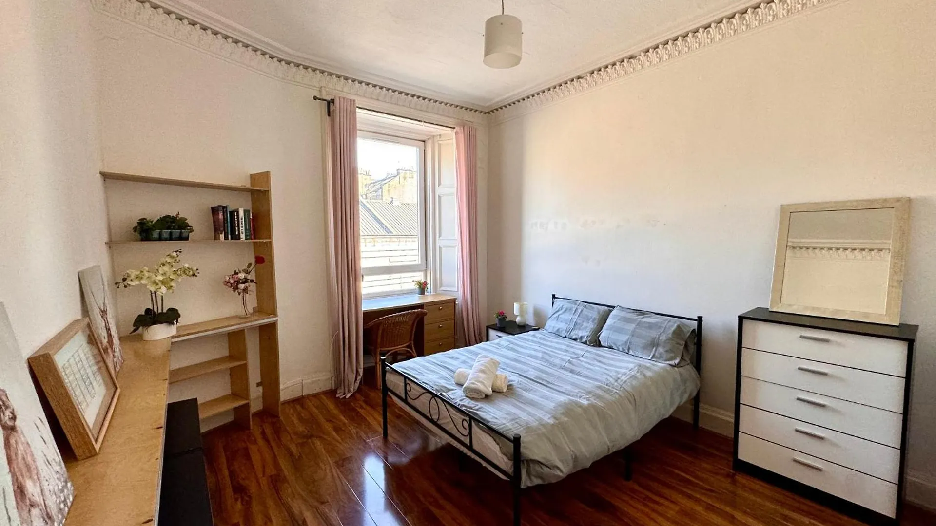 Slatefords Victorian Apartment - Fast Wifi & Central - 10 Mins To Princes Street Edinburgh United Kingdom